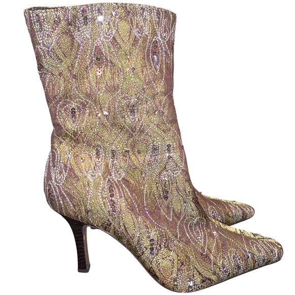 Anne Michelle Shoes - 🔥SALE🔥💚ANNE MICHELLE💚PAISLEY METALLIC BAROQUE-STYLE, SEQUIN BOOTIES💚